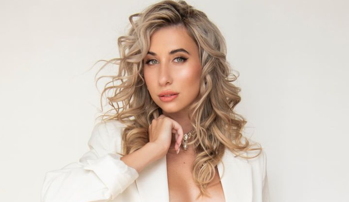 Lucie Frgálová ovládla Snowland: Královna krásy a srdcí pro rok 2024 promlouvá (FOTO)